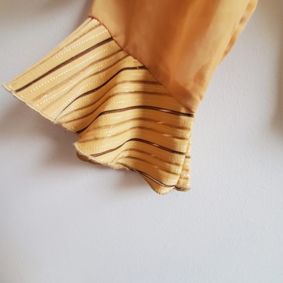 Vintage Tuscany Yellow blouse, contrast with cuff and sleeve,  M - Picture 6 of 6